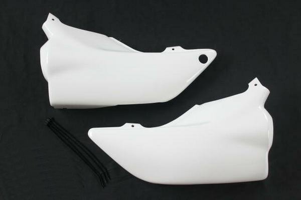 画像1: ゼファー４００用 Ｚ２タイプ サイドカバー！新品【国内生産】 ゼファーＸ (1)